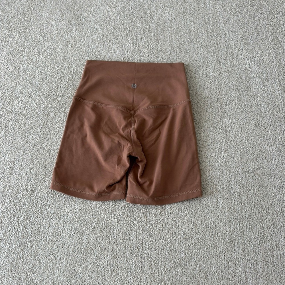 lululemon Align HR Short 6" size 4 in Dusty Clay - Picture 2 of 4